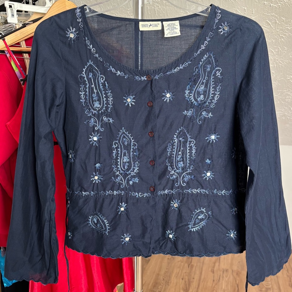 Embroidered cottage core bohemian button down, size medium